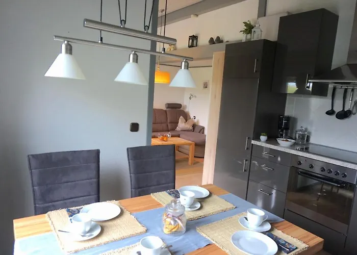 بيت للعطل Hennesee ميشيده